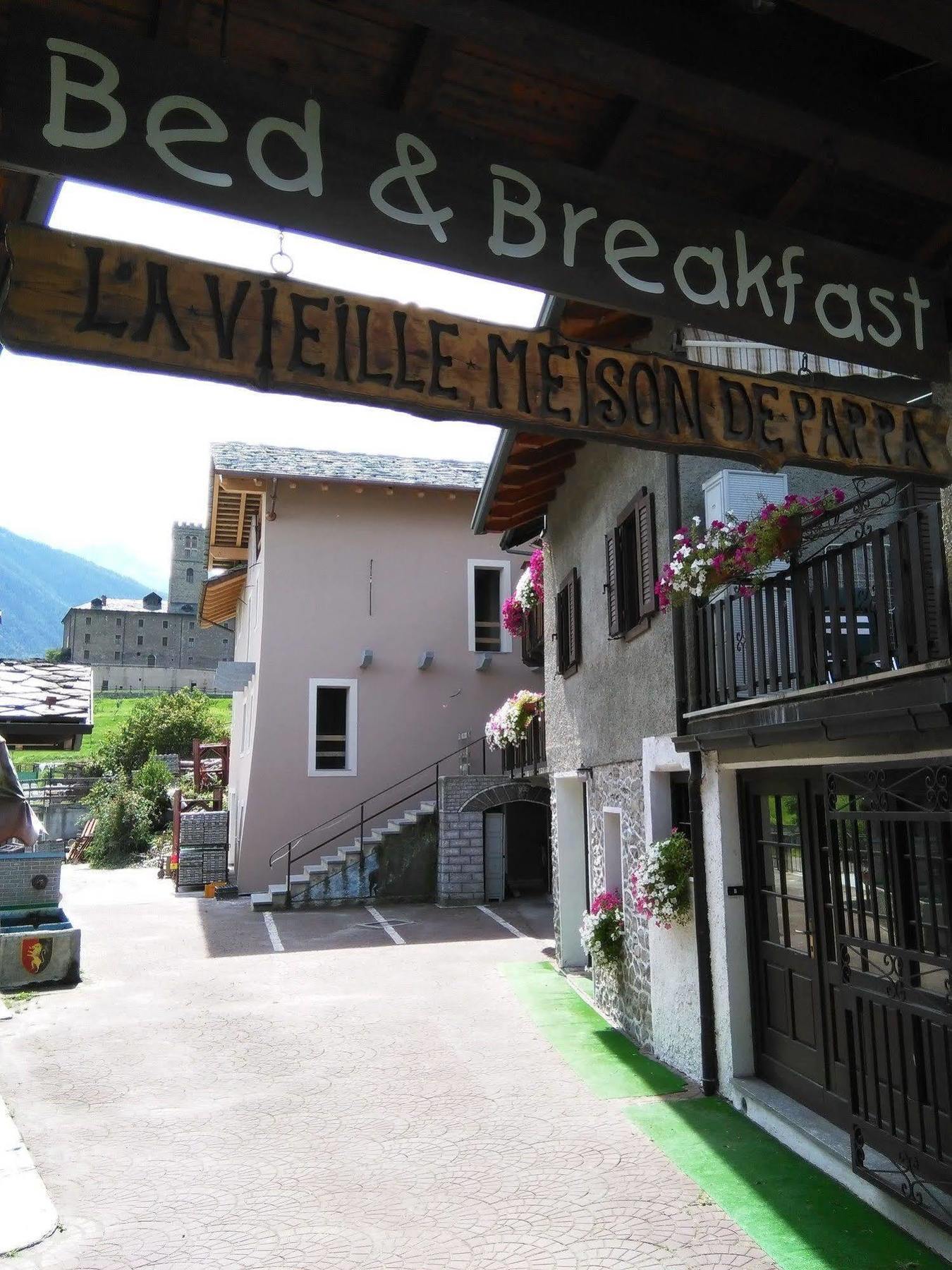 B&B La Vieille Meison De Pappa Сарр Экстерьер фото