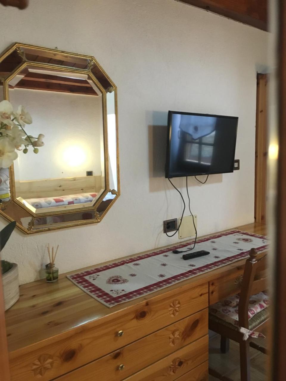 B&B La Vieille Meison De Pappa Сарр Экстерьер фото